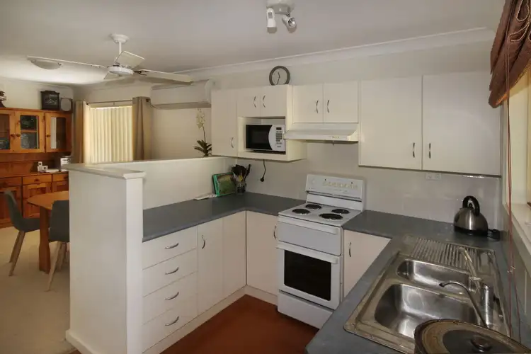 Second view of Homely house listing, 5 Warrina Avenue, Summerland Point NSW 2259