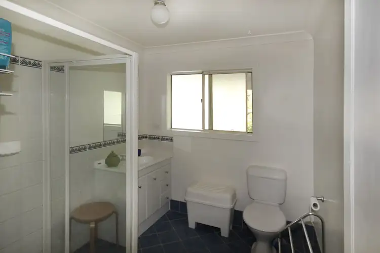 Seventh view of Homely house listing, 5 Warrina Avenue, Summerland Point NSW 2259