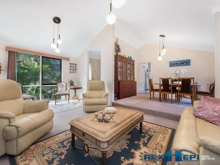Second view of Homely house listing, 10 Reema Boulevard, Endeavour Hills VIC 3802