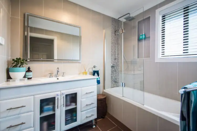 Sixth view of Homely house listing, 33 Scenic Circuit, Cranebrook NSW 2749