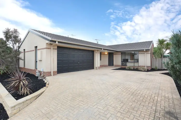 3 Kinley Place, Hillside VIC 3037