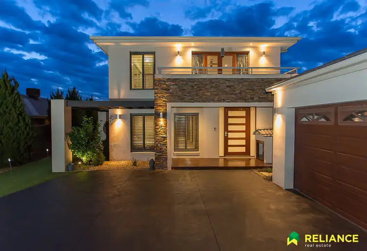 12 Alvis Close, Taylors Hill VIC 3037