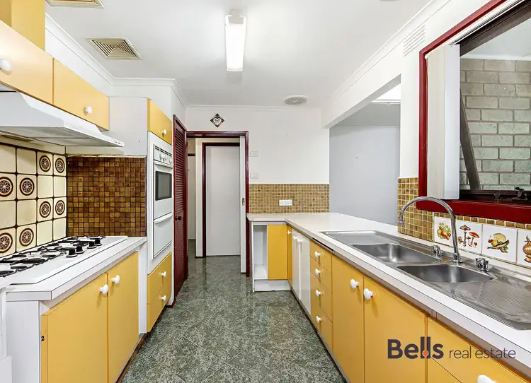 Third view of Homely house listing, 6 Jeffrey Close, St Albans VIC 3021
