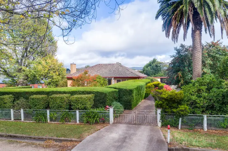 151-153 Main Street, Romsey VIC 3434