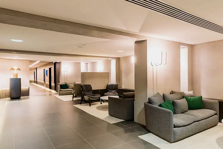 Fifth view of Homely apartment listing, 4-14/35 Albert Road, Melbourne VIC 3004