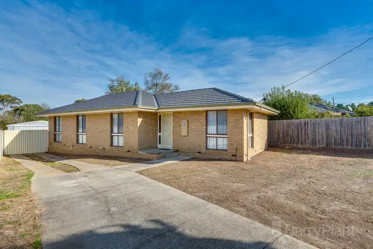 137 Charter Road West
