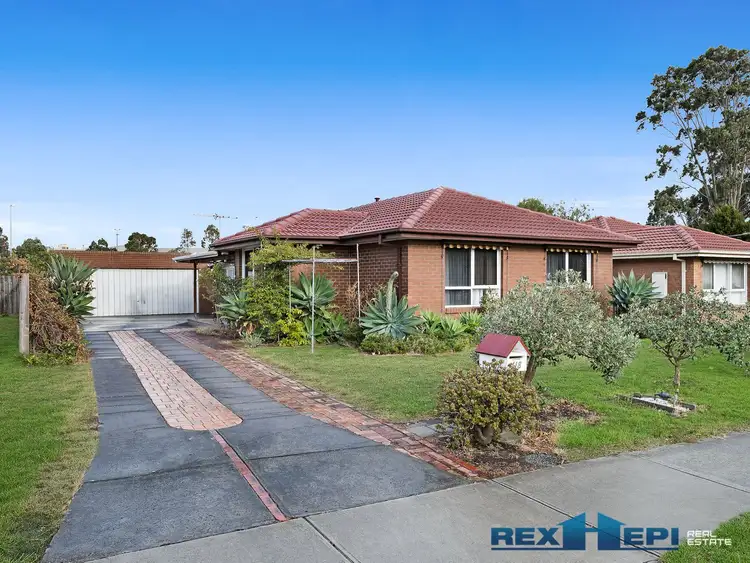 Second view of Homely house listing, 118 Fountain Drive, Narre Warren VIC 3805