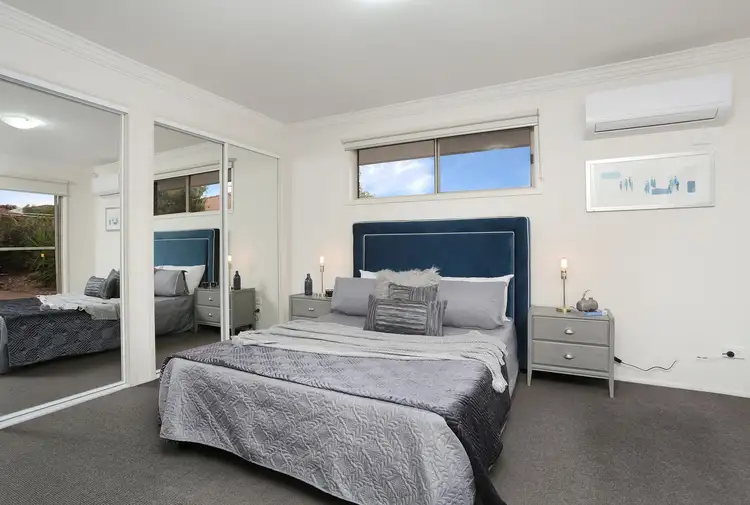 Sixth view of Homely house listing, 1 Ruthven Close, Hillside VIC 3037