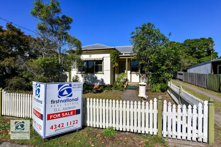 18 Waratah Avenue, Woy Woy NSW 2256