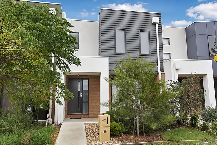 42 Kosa Avenue, Sunshine West VIC 3020