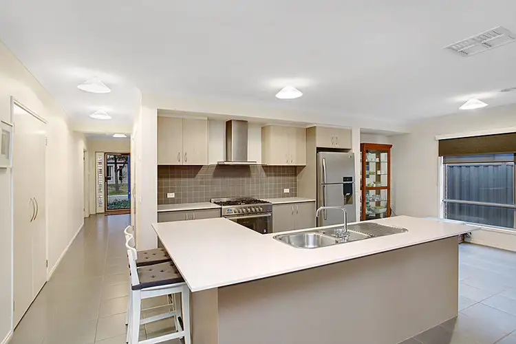 Fourth view of Homely house listing, 10 Gembrook Street, Manor Lakes VIC 3024