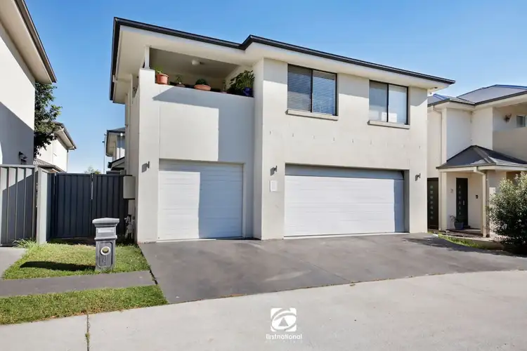 4 Sylvester Lane, Gregory Hills NSW 2557