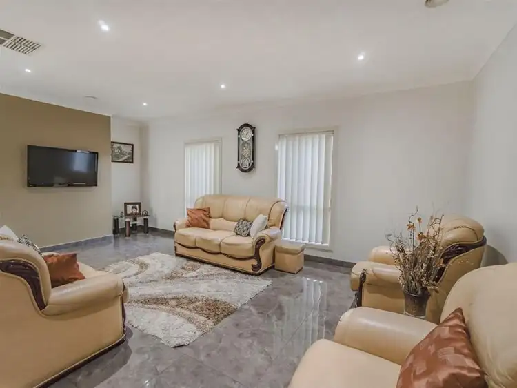 Fifth view of Homely house listing, 33 Coronet Avenue, Roxburgh Park VIC 3064