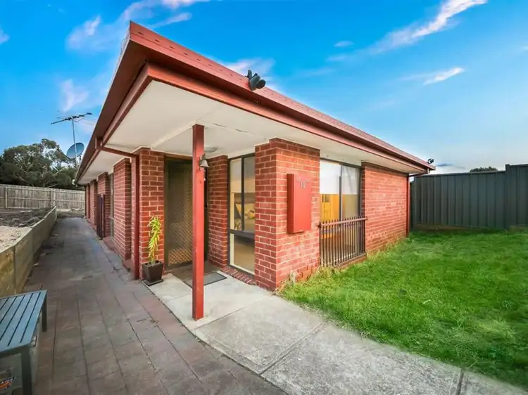 12 Linden Close, Meadow Heights VIC 3048