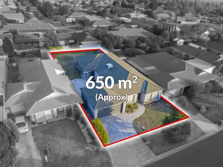 42 Rearden Crescent, Roxburgh Park VIC 3064