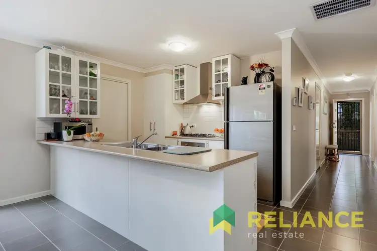 Fifth view of Homely house listing, 32 Pasadena Circuit, Point Cook VIC 3030