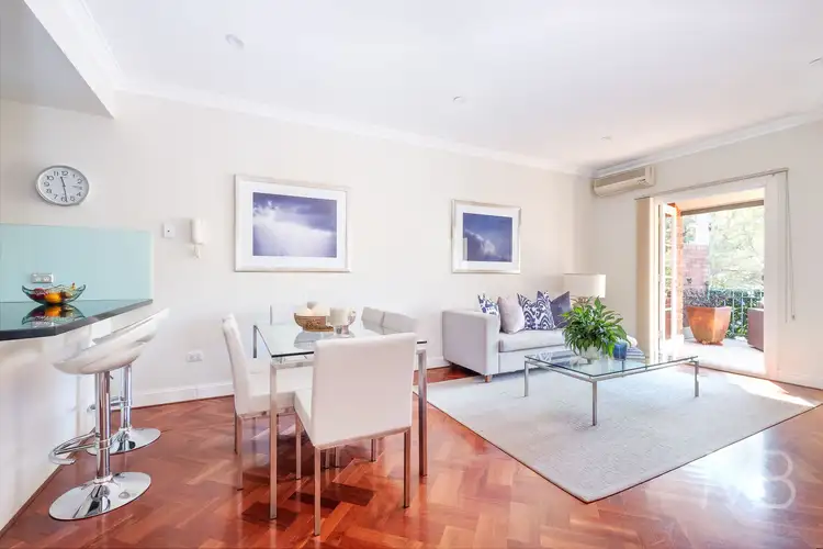 2/8 Park Crescent, Pymble NSW 2073