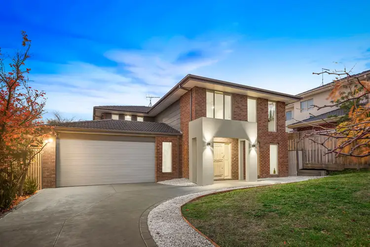 9 Outhwaite Avenue, Doncaster VIC 3108