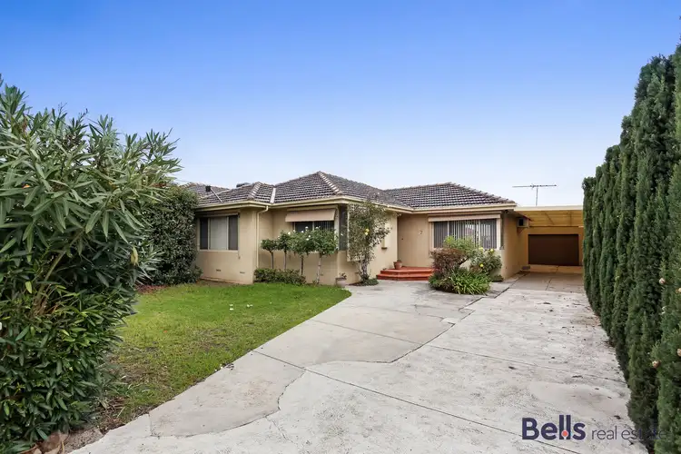 7 Mark Street, Sunshine West VIC 3020
