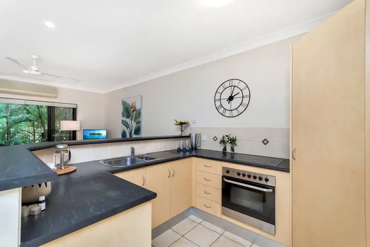 Sixth view of Homely apartment listing, 8/11-19 Stratford Parade, Stratford QLD 4870