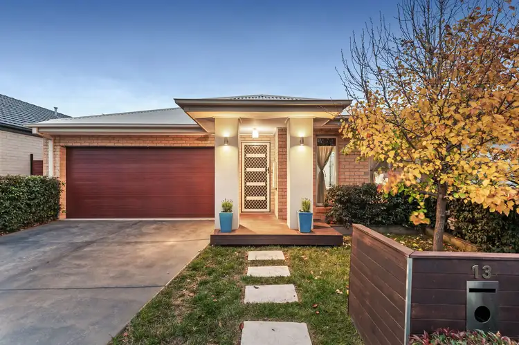 13 Scarlet Drive, Greenvale VIC 3059