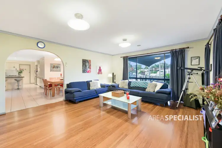 Fourth view of Homely house listing, 10 Rutland Court, Keysborough VIC 3173