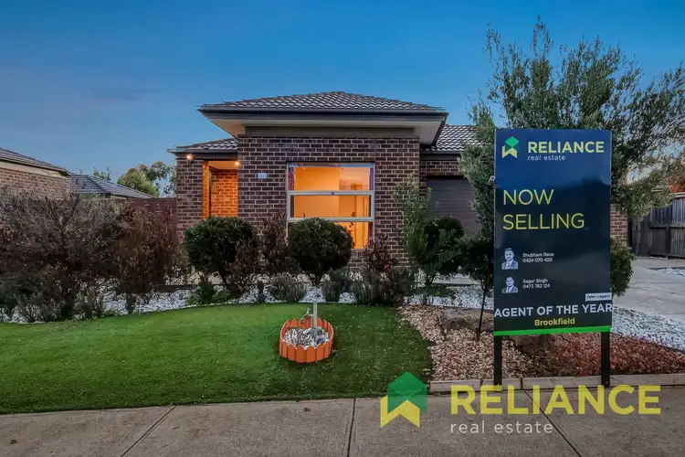 28 Desert Gum Way, Brookfield VIC 3338