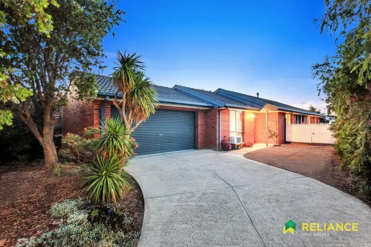 39 Maple Crescent, Hoppers Crossing VIC 3029