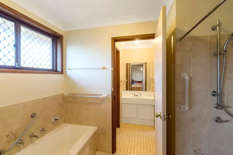 Sixth view of Homely house listing, 17 Murrumbidgee Crescent, Bateau Bay NSW 2261