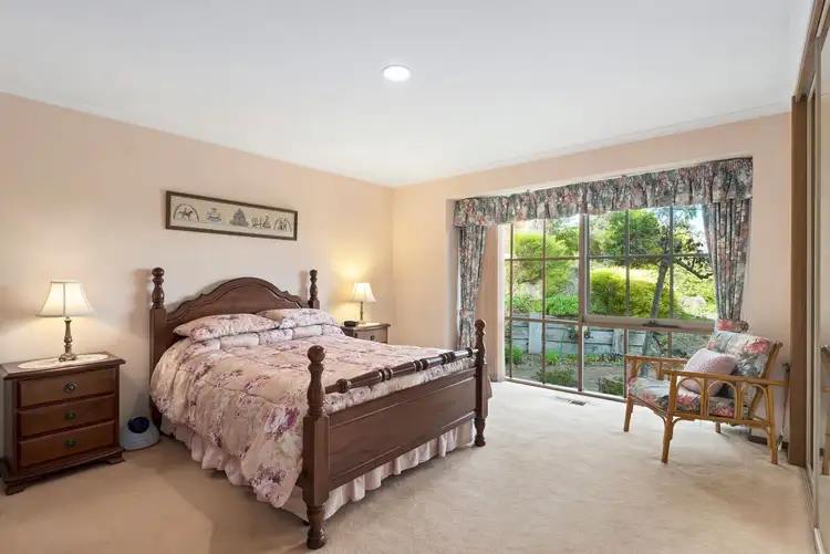Fifth view of Homely house listing, 3 Gaelyne Court, Warranwood VIC 3134