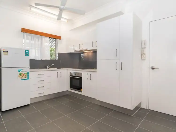 4/14 Upward Street, Cairns North QLD 4870