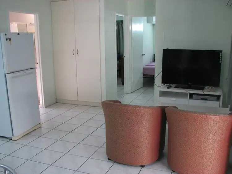Fourth view of Homely villa listing, 1/122 Aumuller Street, Bungalow QLD 4870