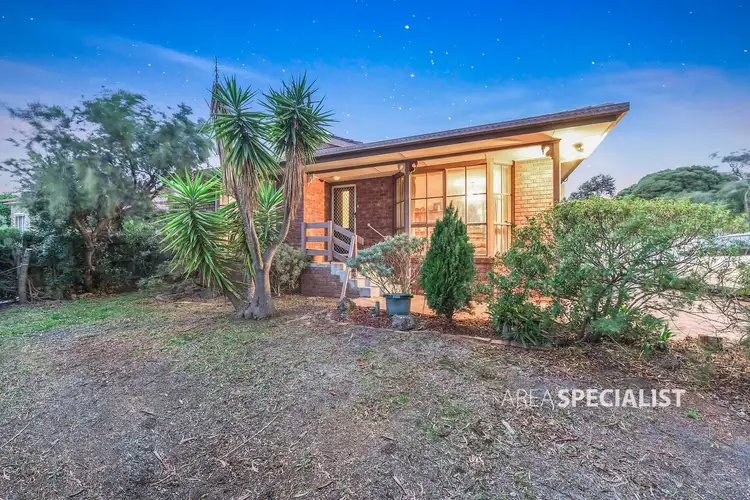 6 Goshawk Court, Carrum Downs VIC 3201