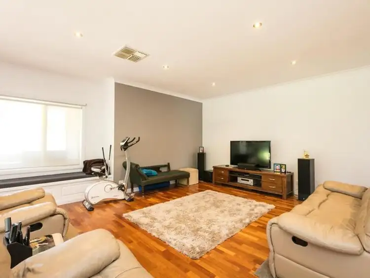 Third view of Homely house listing, 10 Burnside Way, Mildura VIC 3500