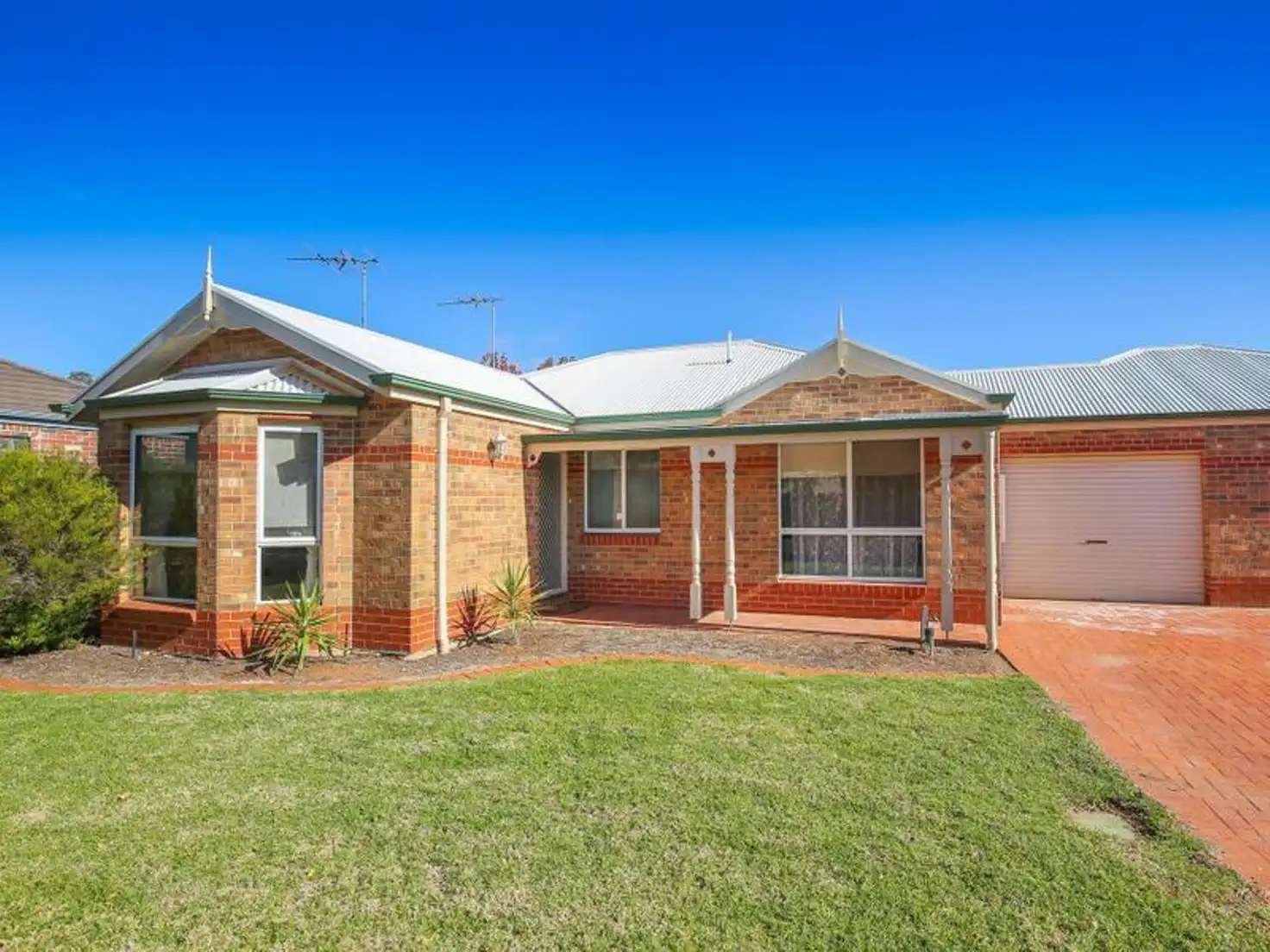 Main view of Homely townhouse listing, 2/299 Cureton Avenue, Mildura VIC 3500