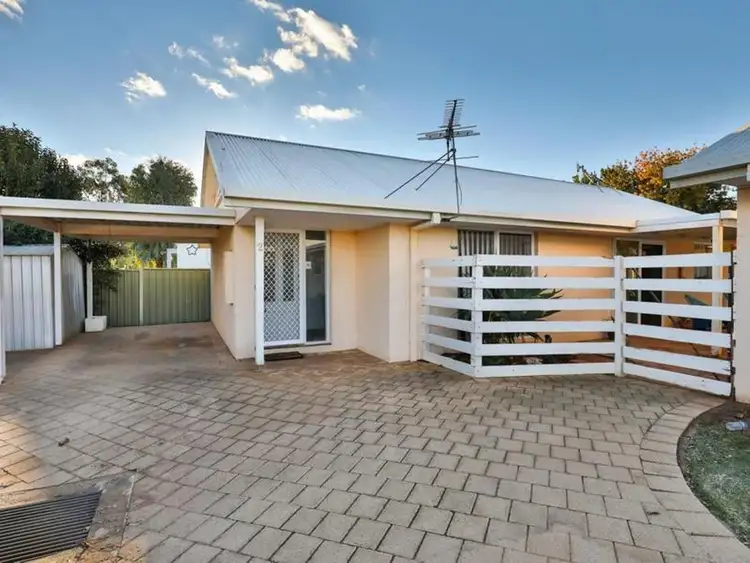 Second view of Homely unit listing, 2/5 Cameron Street, Merbein VIC 3505