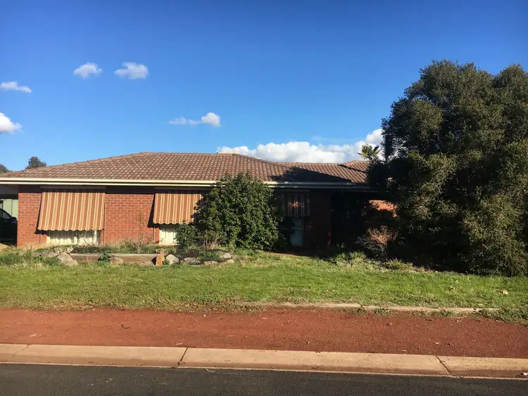 252 Bulmans Road, Melton West VIC 3337