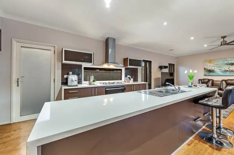 Sixth view of Homely house listing, 3 Belfry Place, Craigieburn VIC 3064