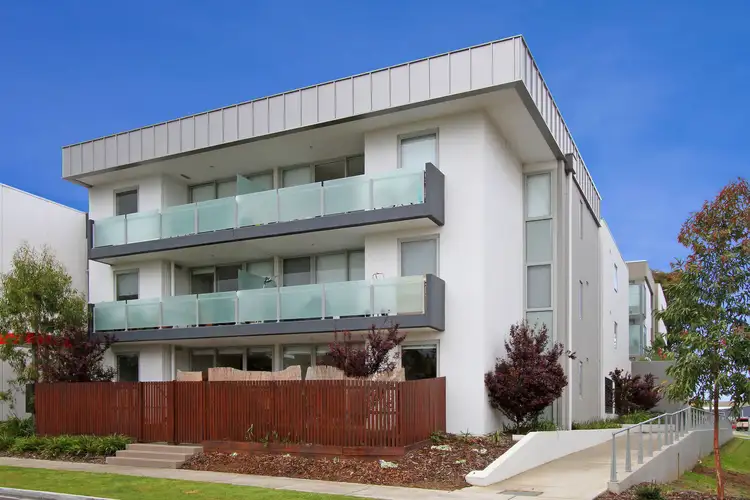 9/50 Eucalyptus Drive, Maidstone VIC 3012