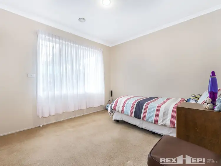 Sixth view of Homely house listing, 14 Hasluck Crescent, Lynbrook VIC 3975