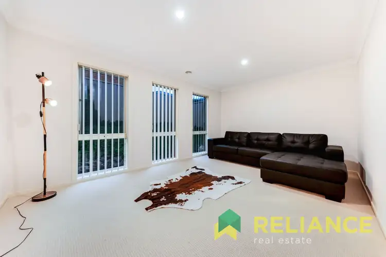 Sixth view of Homely house listing, 2 Anna Maree Place, Caroline Springs VIC 3023