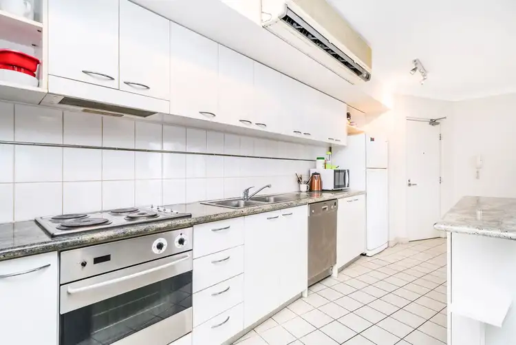 Seventh view of Homely apartment listing, 13/110 Mounts Bay Road, Perth WA 6000