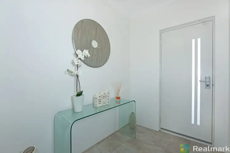 Fifth view of Homely house listing, 8 Lorea Loop, Halls Head WA 6210