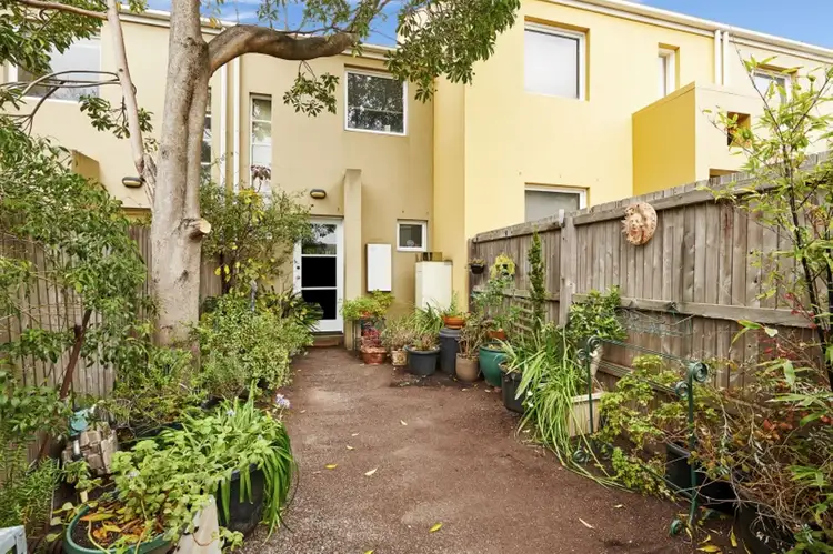 40 Maloney Street, Kensington VIC 3031