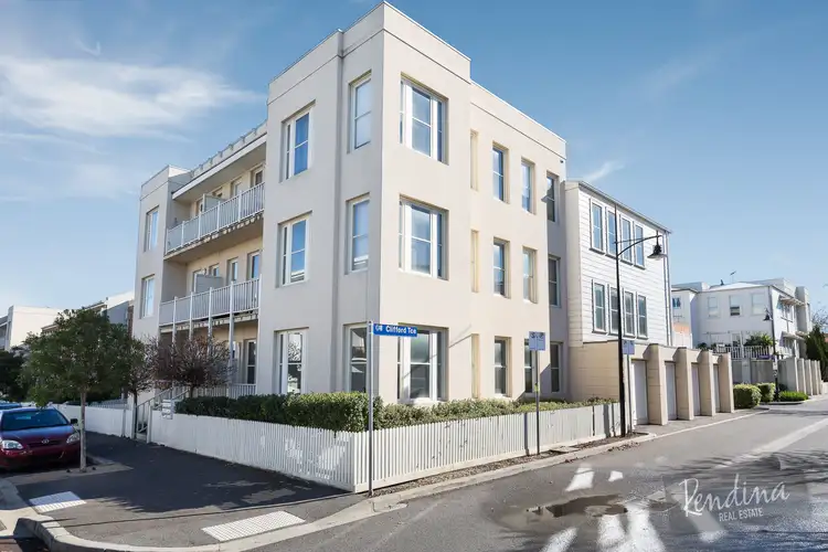 1/60 Henry Street, Kensington VIC 3031