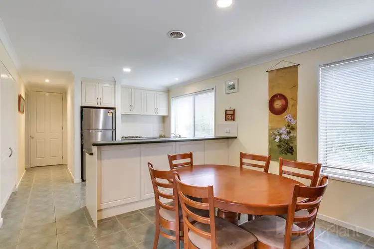 Third view of Homely unit listing, 2/11 Martens Court, Sunbury VIC 3429