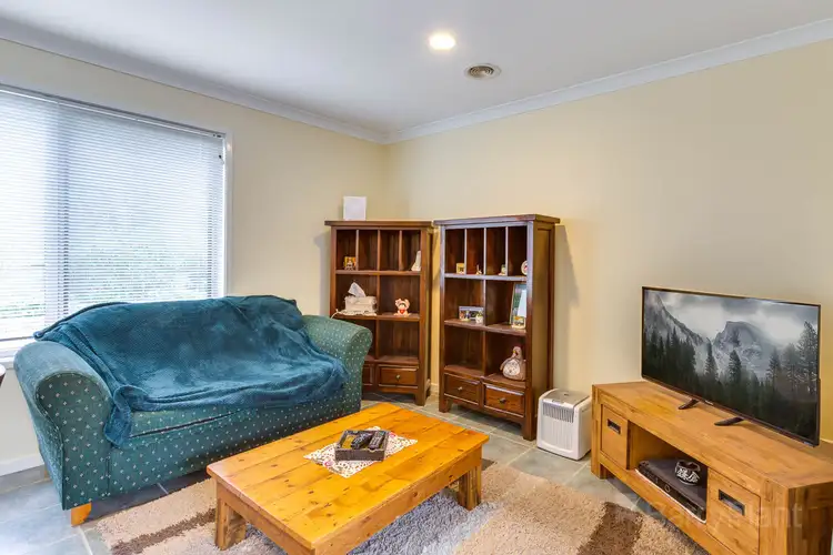 Fifth view of Homely unit listing, 2/11 Martens Court, Sunbury VIC 3429