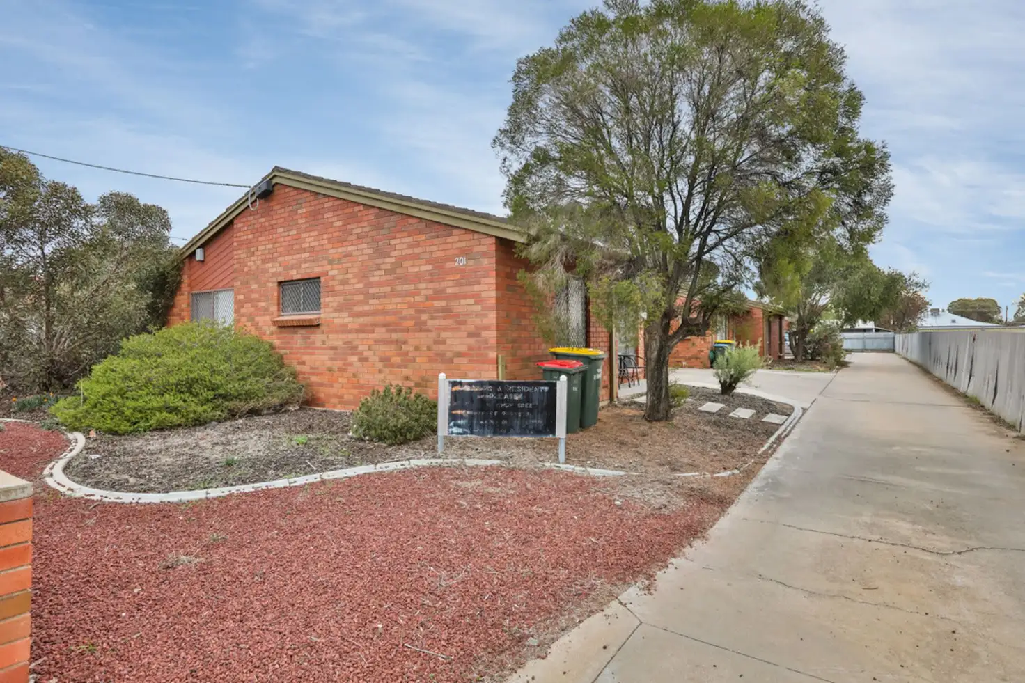 Main view of Homely unit listing, 2 & 3/201 San Mateo Avenue, Mildura VIC 3500