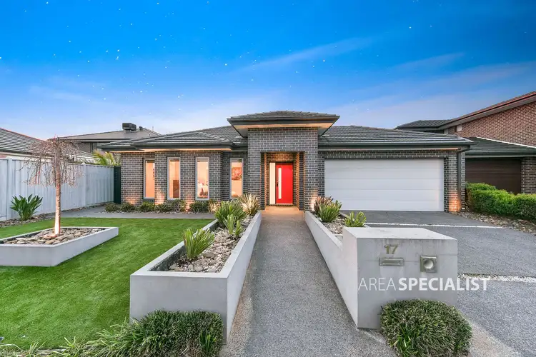 17 Clarendon Drive, Keysborough VIC 3173