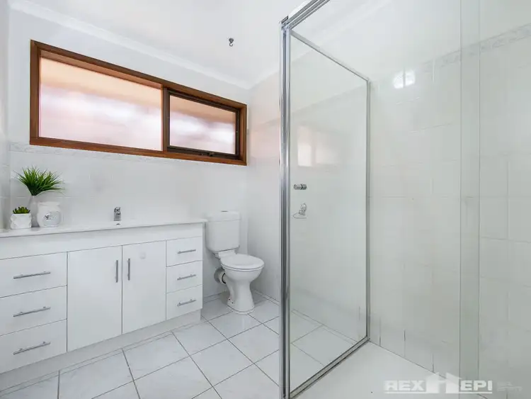 Sixth view of Homely house listing, 46 Springfield Crescent, Hampton Park VIC 3976